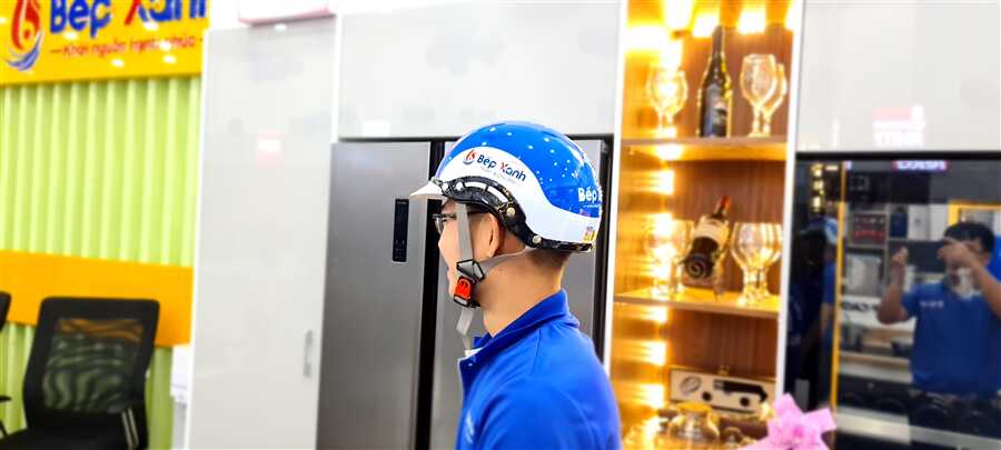 Nón bảo hiểm bếp xanh hiện đại hình 15
