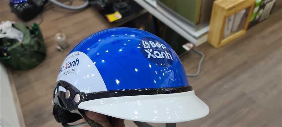 Nón bảo hiểm bếp xanh hiện đại hình 6