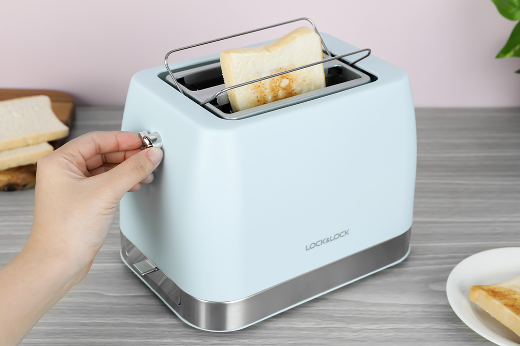 Phụ kiện đi kèm - Máy nướng bánh mì LocknLock EJB221BLU