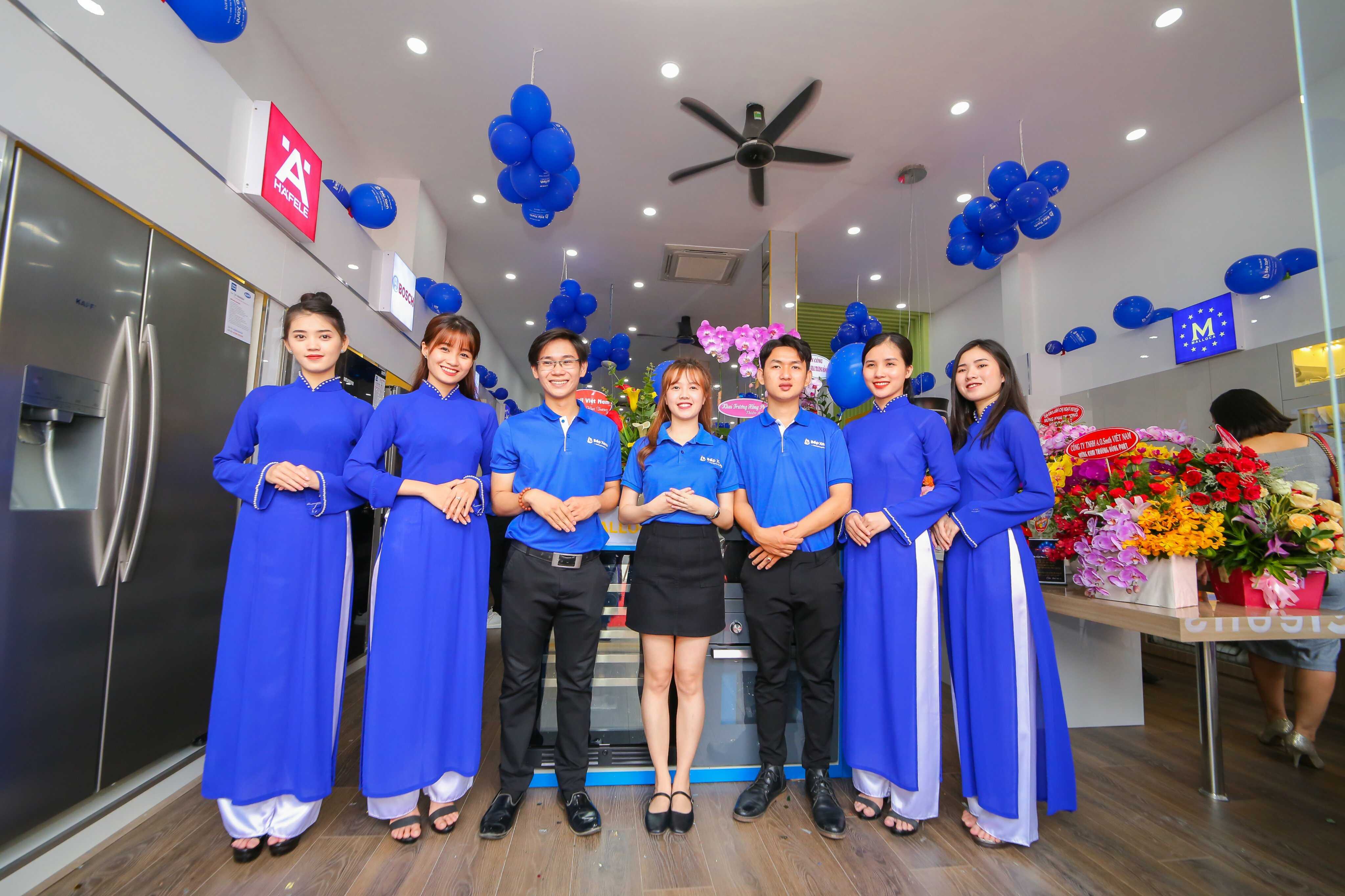 Showroom Bếp XANH thương hiệu lớn