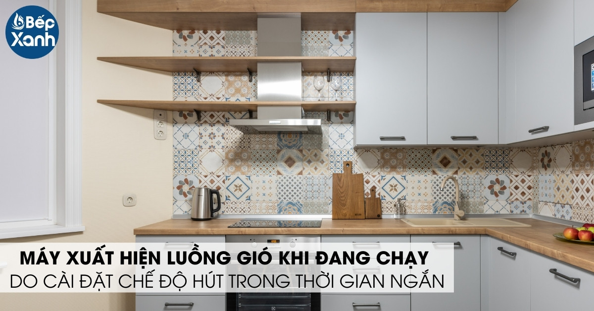 máy hút mùi có luồng giá khi đang chạy