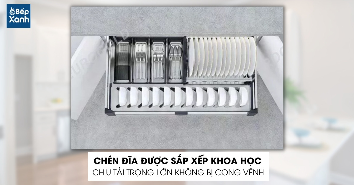 Chén đĩa được bài trí đẹp mắt và dễ lấy