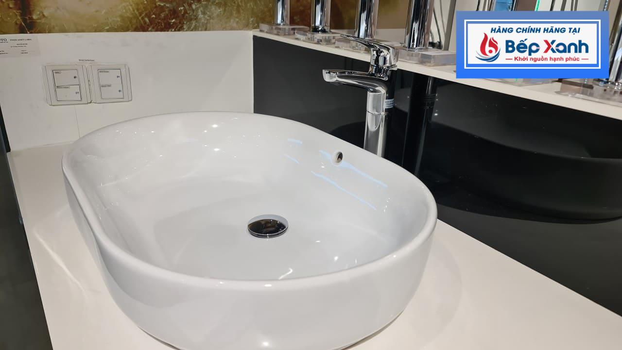 Vòi TOTO TVLM106CR có chiều cao 28.5cm
