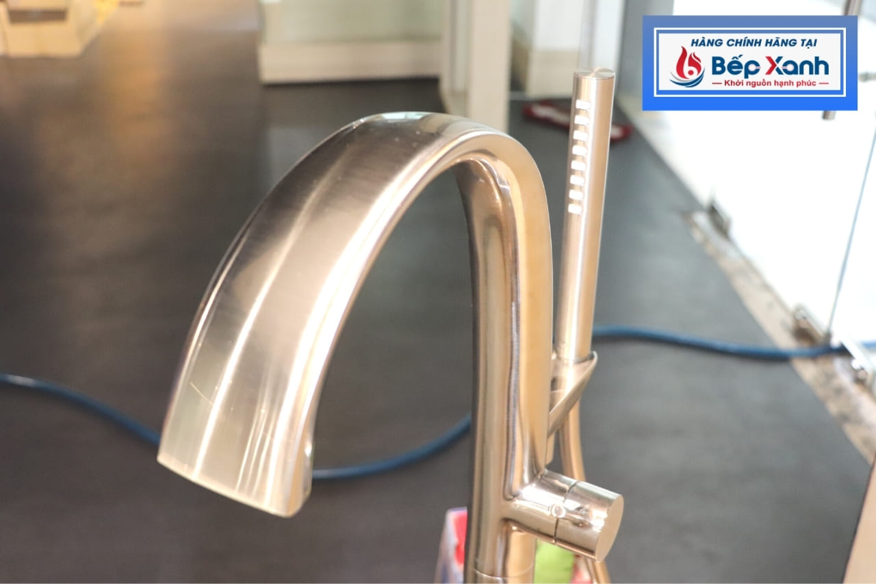 Lớp mạ Niken giúp vòi TBP01301A#BN luôn sáng bóng